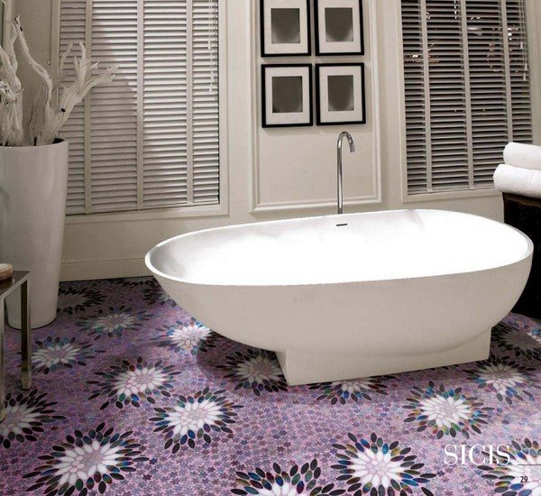 Nápady na interiér fialová kúpeľňa