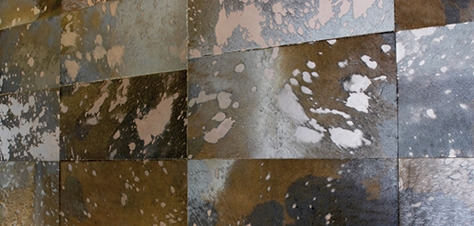 dlažba s obkladom z hovädzej kože farebné dlaždice s obkladom na stenu z hovädzej kože v ateliéri