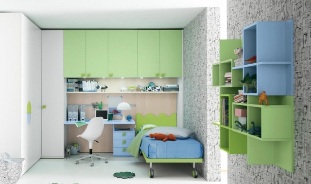 Dizajnová zelená skrinka do detskej izby zelená skriňa posteľ úložný regálový systém stena