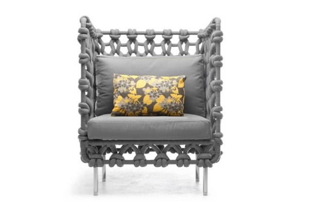 kabaretové kreslo sivé vysoké operadlo polyester akryl zvnútra zvonku