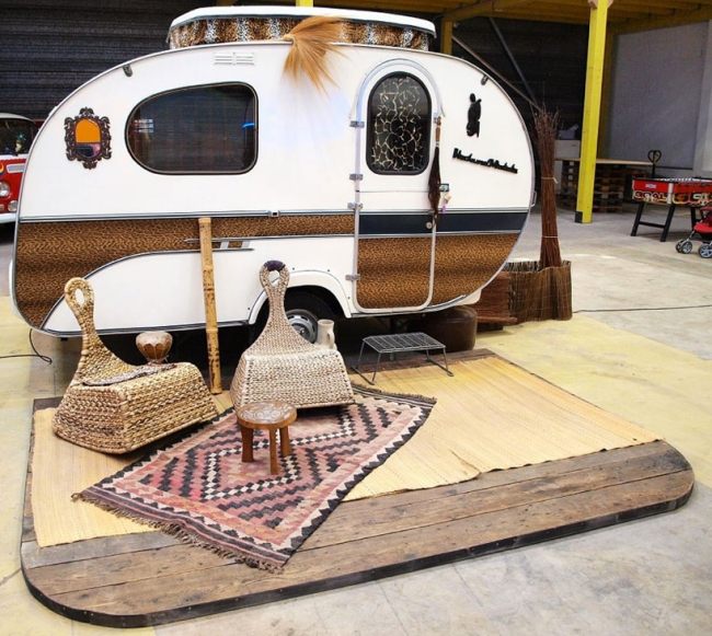 Karavan Safari Safari Basecamp-Hostel Camping-Bonn Safari karavan Basecamp-moderný hostel Campingplatz-Bonn