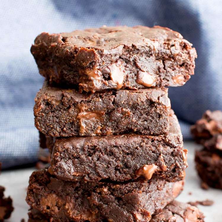 Recept na karobový prášok pre zdravé pečenie bezlepkových brownies
