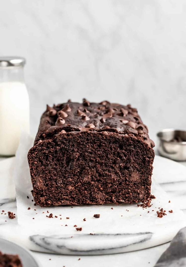 Recept na banánový chlieb Bezlepkové recepty na nízkokalorické pečenie Použitie karobového prášku