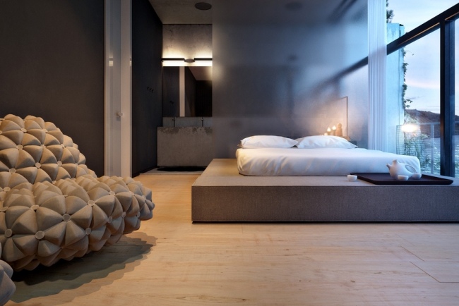 Stena spálne farba-tmavé farby trendy osvetlenie stena