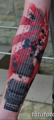 Снимка на черно червени татуировки 15.06.2019 №043 - черно червени татуировки снимка -