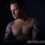 fekete tetoválás 917 -es szám - a minta hűvös változata, amely könnyen használható változtatásra és alkalmazásra fekete tetoválásként a karon férfiaknak