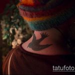 A fekete tetoválás # 621 a minta érdekes változata, amely könnyen használható olyan dísz átalakítására és alkalmazására, mint a fekete tetoválás