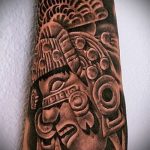 A fekete tetoválás # 266 a minta érdekes változata, amely könnyen használható átalakítására és fekete tetoválásként történő alkalmazására egy lány számára