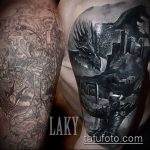 A fekete tetoválás # 216 a minta exkluzív változata, amely sikeresen használható felülvizsgálathoz és alkalmazáshoz, fekete tetoválásként átfedésben