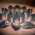 A fekete tetoválás # 705 a dizájn klassz változata, amely könnyen használható feldolgozásra és fekete tetoválásként történő felhelyezésre az egész karra