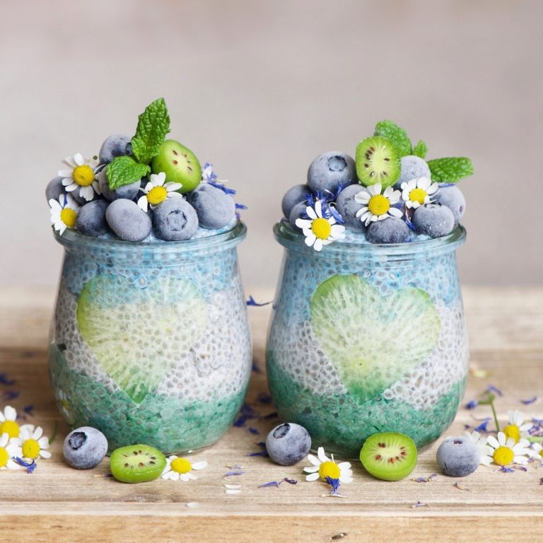 Vyrobte si chia semienka vegánsky puding z kokosového mlieka