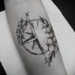 Fotografija elegantne tetovaže 07/07/2020 №029 -šik tetovaže-