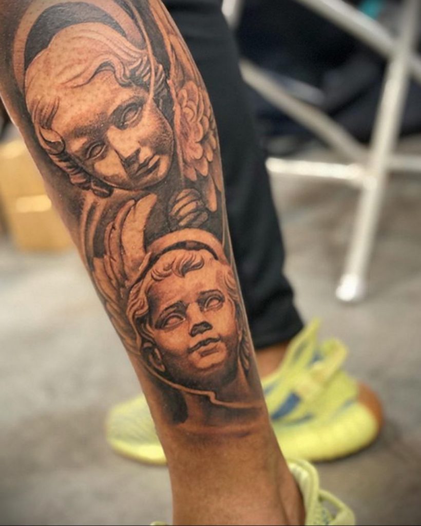 Zdjęcie tatuażu wykonane podczas konwencji tatuażu GOLDEN STATE TATTOO EXPO 2020 10