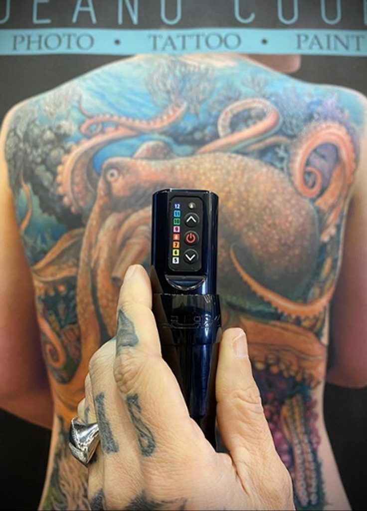 Zdjęcie tatuażu wykonane podczas konwencji tatuażu GOLDEN STATE TATTOO EXPO 2020 15