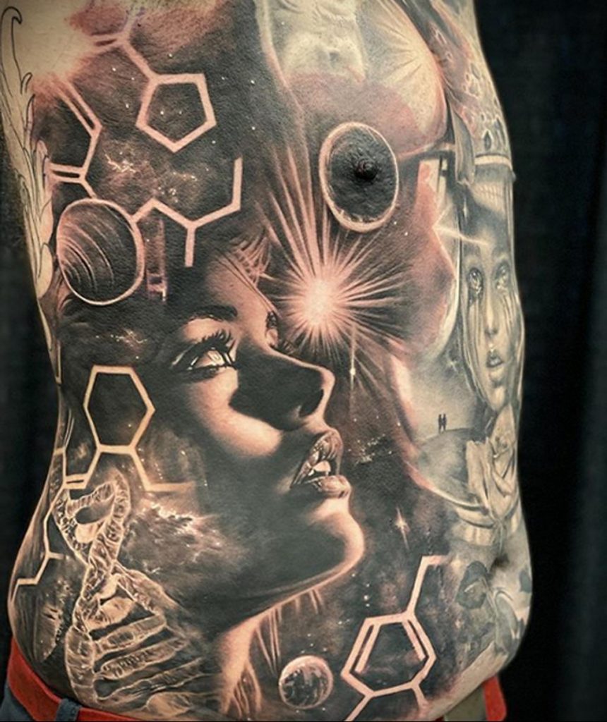 Zdjęcie tatuażu wykonane podczas konwencji tatuażu GOLDEN STATE TATTOO EXPO 2020 19