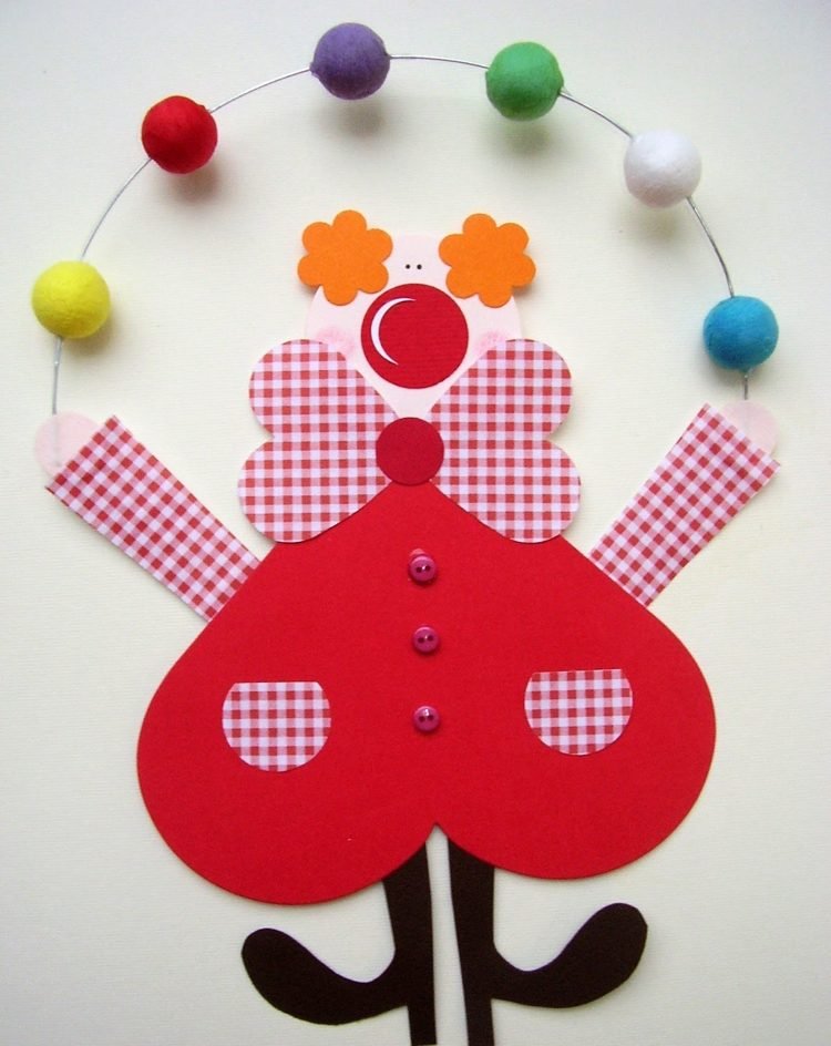 Karnevalový klaun ručné práce dekorácia scrapbooking papierové plstené gule