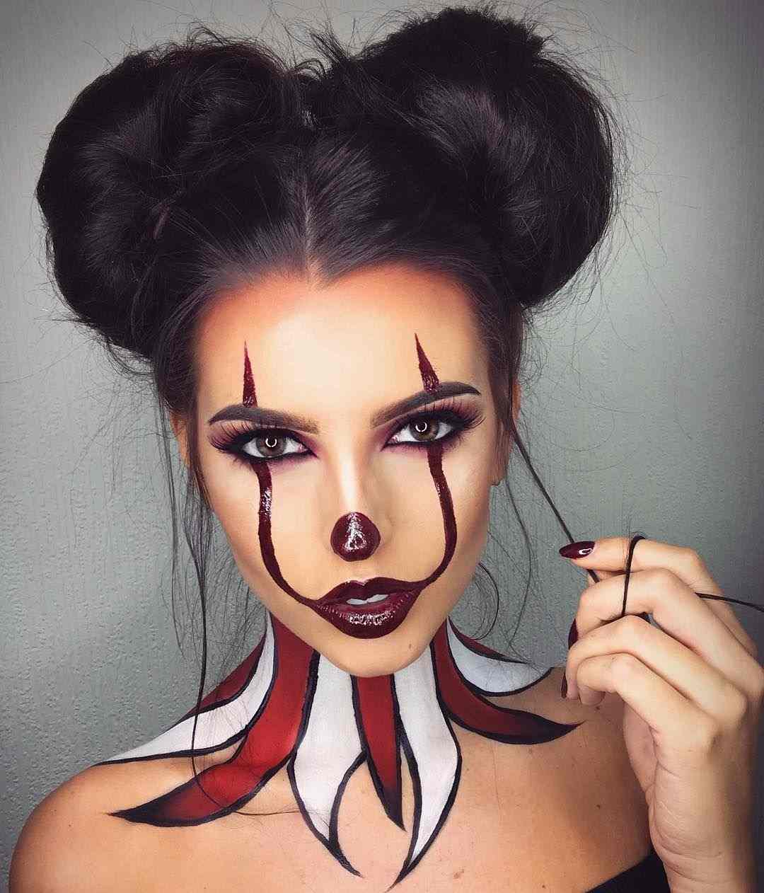 To klaun make -up návod, ako ľahko vyrobiť Halloween kostým pre ženy sami