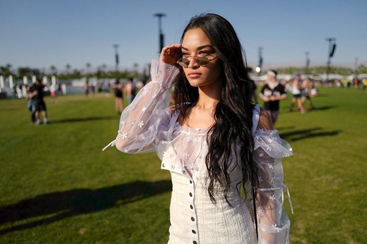 coachella 2018 trendy módne inšpirácie tipy na štýl biely tyl transparentný