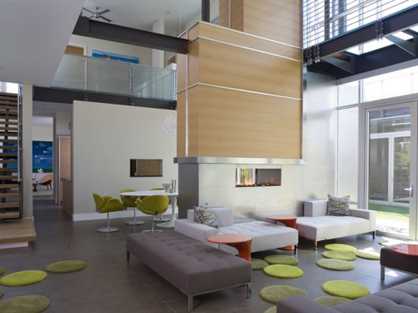 elegantný interiérový dizajn obývačky luxusný domov v Denveri - elegantný obývací priestor