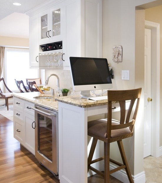 Vstavaná počítačová kuchyňa Vstavaná počítačová kuchyňa