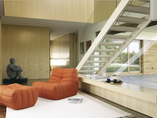 kreslo stolička čalúnenie oranžový moderný dizajn