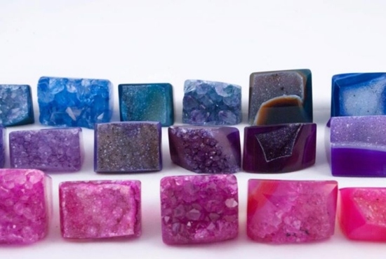 chladné farby kryštálové prstene podpisujú od joya