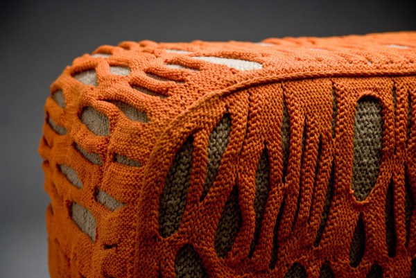 oranžový, béžový, dizajnový pletený nábytok, monomoka oranžovo -béžový dizajn pleteného nábytku od spoločnosti monomoka