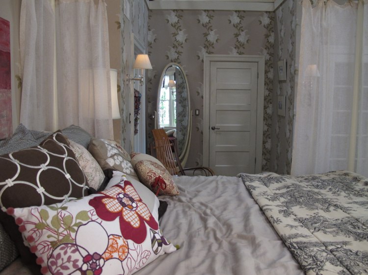 Nápady na dospievajúce dievčatá Spencer béžovo biele stojace zrkadlo