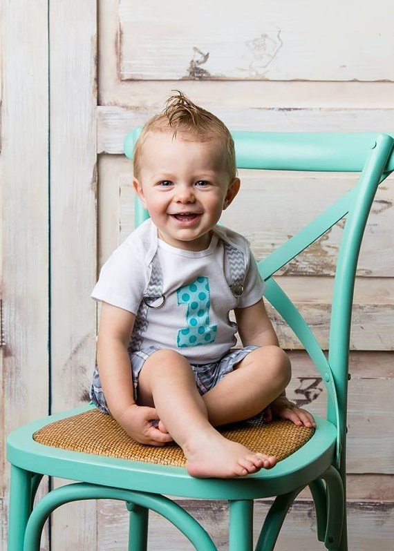 oblečenie chlapček prvé narodeniny nohavičky podväzky potlač outfit-dieťa-chlapec-prvé-narodeniny-nohavičky-nohavičky-traky-potlač