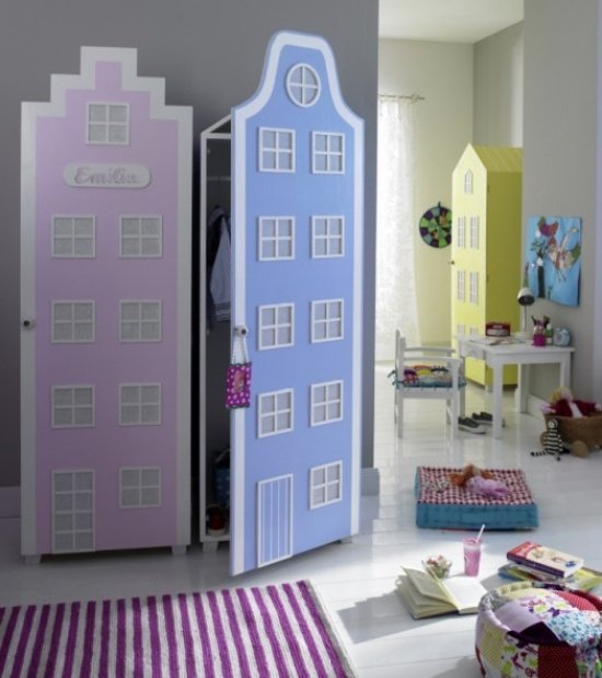 motív domu chladné dizajnové skrine v detskej izbe