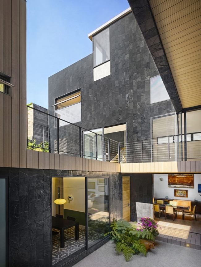 Moderná obytná budova pasívny dvor cormanca Moderná obytná budova pasívne nádvorie Cormanca