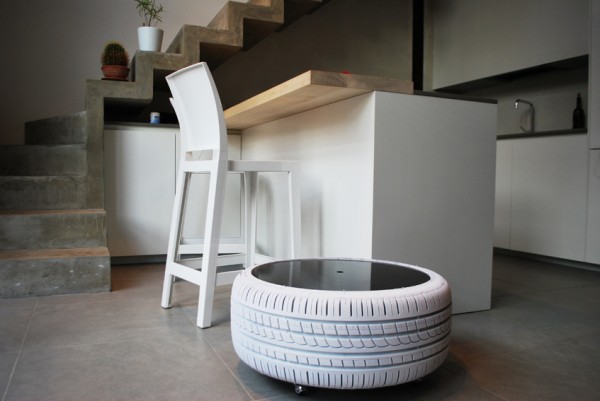 odkladací stolík auto pneu roll biela kuchyňa