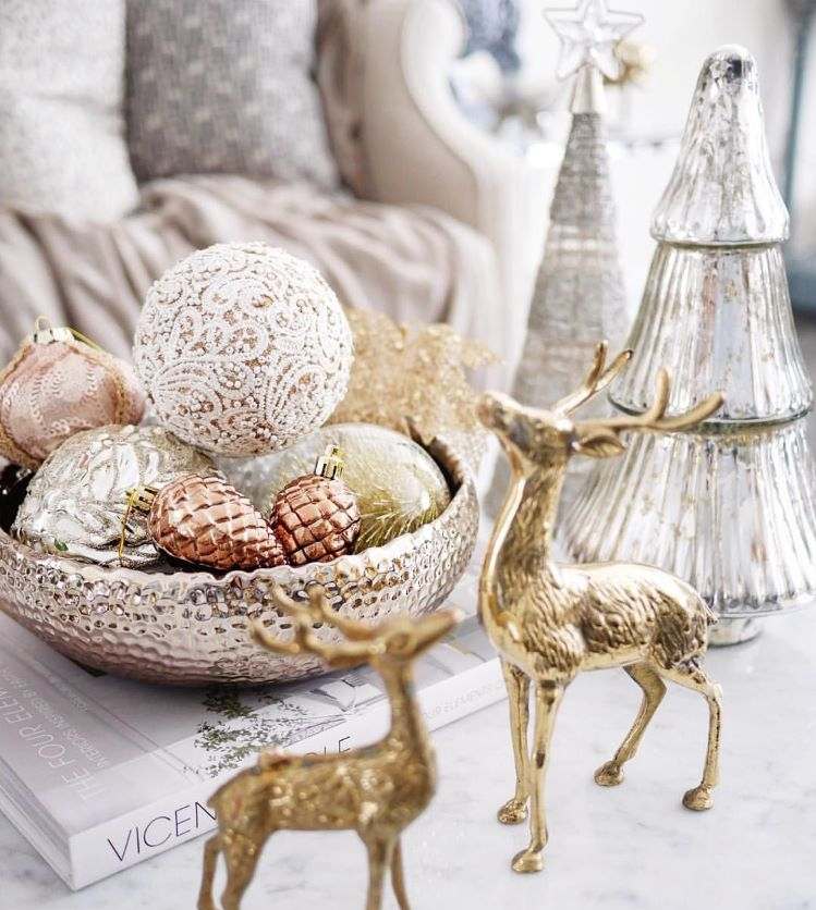 Vianočné misky na zdobenie nápadov na očarujúce vianočné ozdoby vo vintage štýle