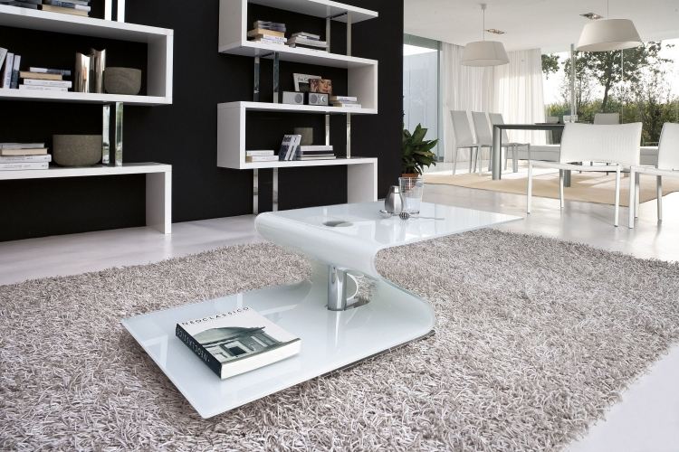 Sklenený konferenčný stolík v neobvyklom tvare Pavones od Tonin Casa konferenčný stolík-biely-dizajn-sklo-kov-PAVONES-Tonin-Casa