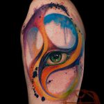 ЦВЕТНИ ТАТУИ # 630 - достойна версия на модела, която може успешно да се използва за обработка и нанасяне като цветна татуировка на гърба