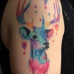 COLORED TATTOOS # 224 е достойна версия на рисунка, която може успешно да се използва за трансформиране и прилагане като татуировка на цветен лъв