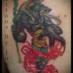 COLORED TATTOOS # 229 е достойна версия на дизайна, която може успешно да се използва за трансформиране и прилагане на цветна татуировка като тигър