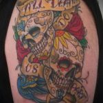 COLORED TATTOOS # 464 е готина версия на модела, която може успешно да се използва за трансформиране и прилагане като цветни пеперуди татуировки