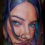 ЦВЕТНИ ТАТУИ # 559 - уникална версия на модела, която може да се използва добре за трансформиране и прилагане като цветни татуировки на крака