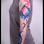 COLORED TATTOOS # 823 е готина опция за дизайн, която може лесно да се използва за трансформиране и татуиране на цветно перо