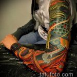 ЦВЕТНИ ТАТУИ # 708 - уникална версия на модела, която може успешно да се използва за преразглеждане и приложение като цветна татуировка на китката