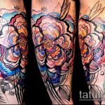 ЦВЕТНИ ТАТУИ # 224 - интересна версия на модела, която може успешно да се използва за прецизиране и нанасяне като цветни татуировки на гърдите