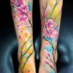 COLORED TATTOOS # 789 е интересна версия на модела, която може лесно да се използва за трансформиране и прилагане като цветна татуировка на бедрото