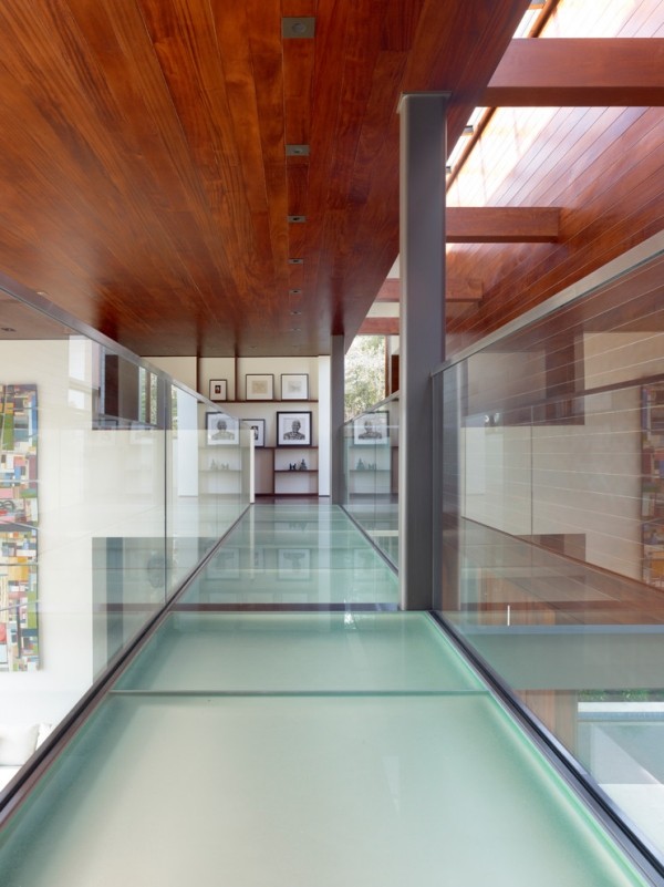 Plávajúce recyklovateľné sklo Dizajnová chodba-matné sklo-protišmykový povrch