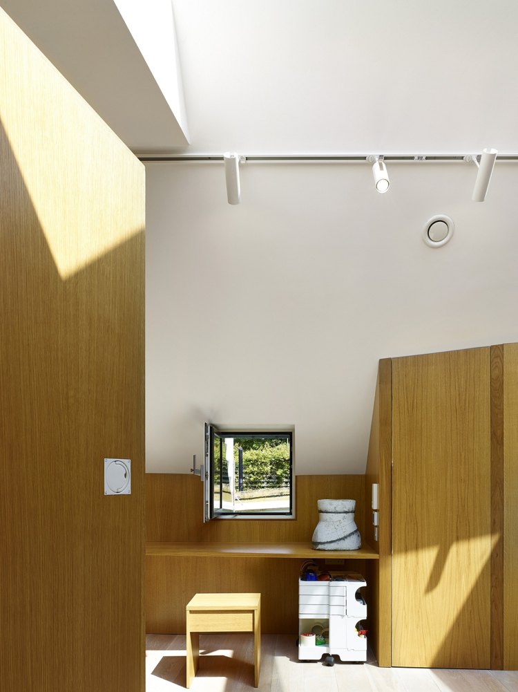 Strešná záhrada-vytvorte-zelenú-strecha-štúdia-obklad-stena-drevené-okná