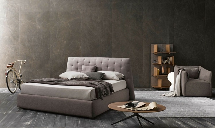 Posteľ v spálni - model Atrium od LeComfort posteľ v spálni átrium-sivý-dizajn-monochromatický-nábytok-kreslo