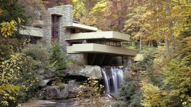 slávny objekt padajúcej vody architektov dom od Frank Lloyd Wright