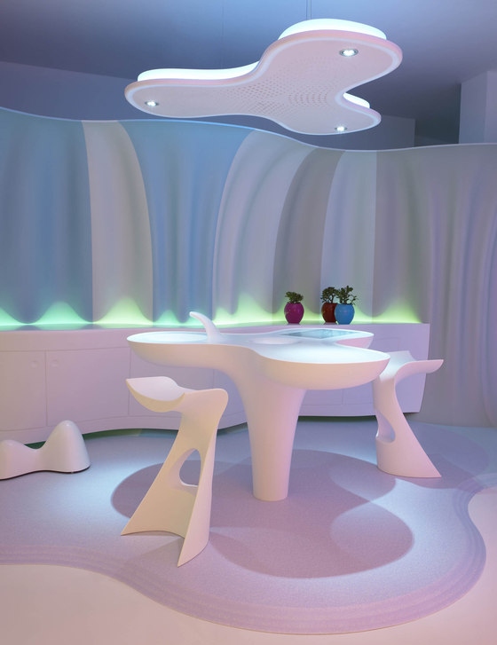 futuristická obývacia izba šetrná k životnému prostrediu ekologická-futuristická obývačka