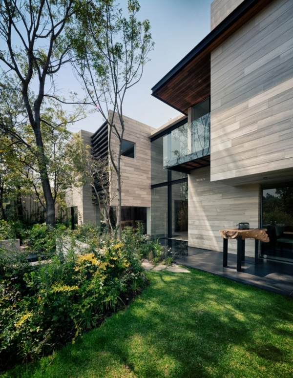 vzrušujúca minimalistická architektúra moderný minimalistický dom - záhrada