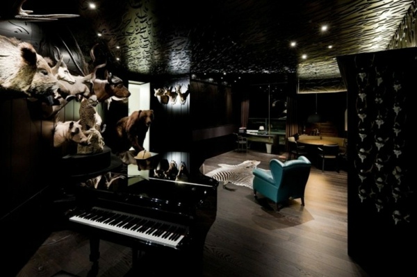 Haus am Weinberg stuttgartská čierna miestnosť Haus-am-Weinberg-stuttgart-čierna miestnosť